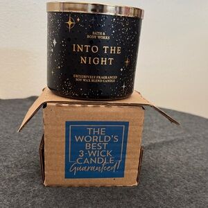Bath & Body Works Into the Night Candle - Black and Gold